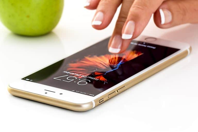 Coronavirus sorgt für Engpässe bei Smartphones –  Hersteller verklagen Produktionsfirmen