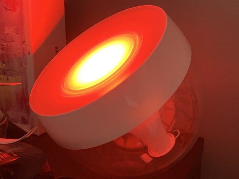 Philips Hue Iris Tischleuchte
