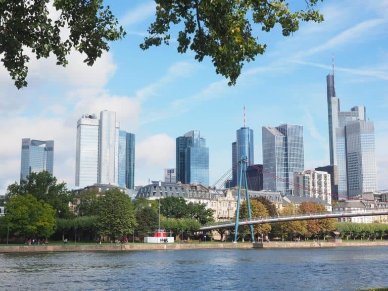 Die Deutsche Bank und Google?