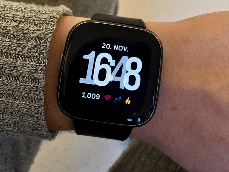 Fitbit Versa 2