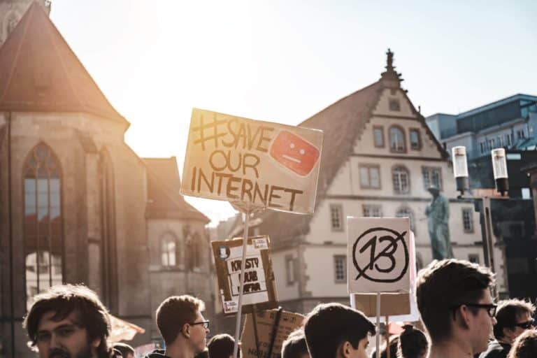 Photo by Sara Kurfeß on Unsplash