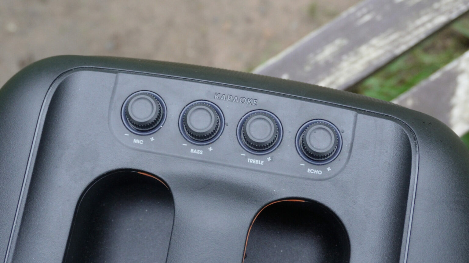 JBL PartyBox Encore - Testbericht - FirstReview