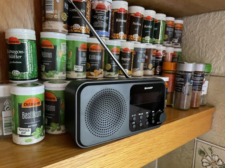 Sharp Tokyo Radio Test
