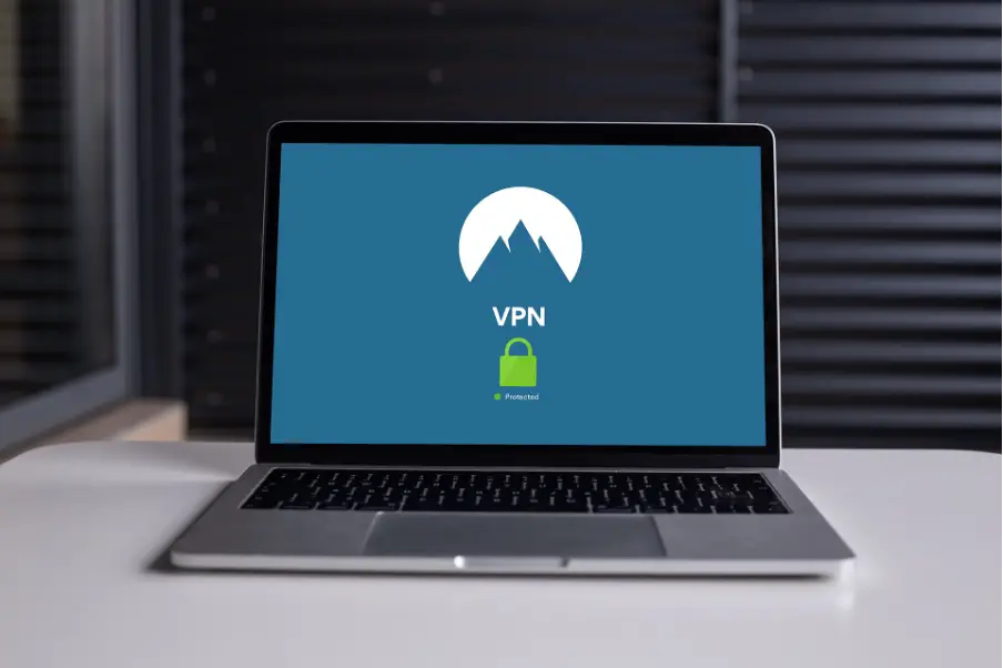 Mithilfe eines VPN können sich Nutzer anonym im Internet bewegen.