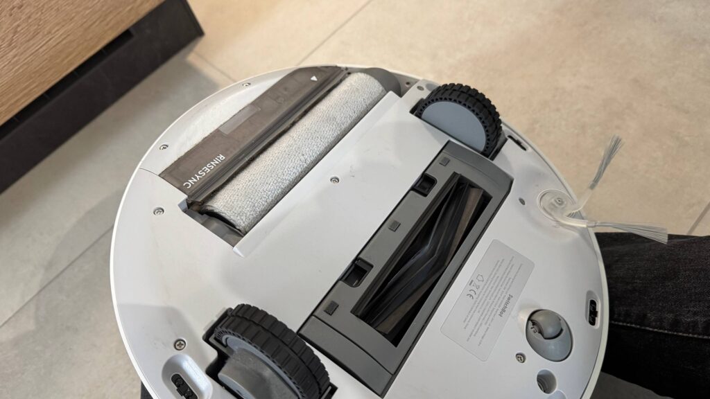 SwitchBot S20 von unten