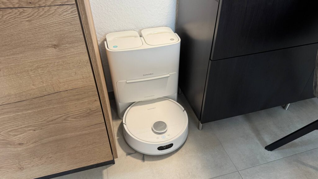 SwitchBot S20