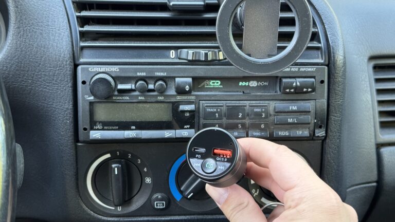 Mohard BC61 FM Transmitter im Test: Bluetooth nachrüsten für Oldtimer und ältere Autos